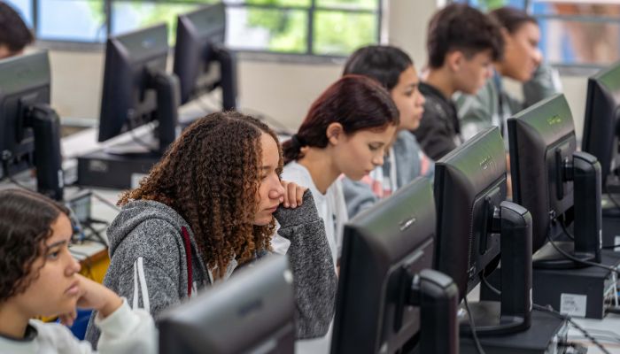 Alunos da rede estadual de ensino terão inscrição automática no Enem